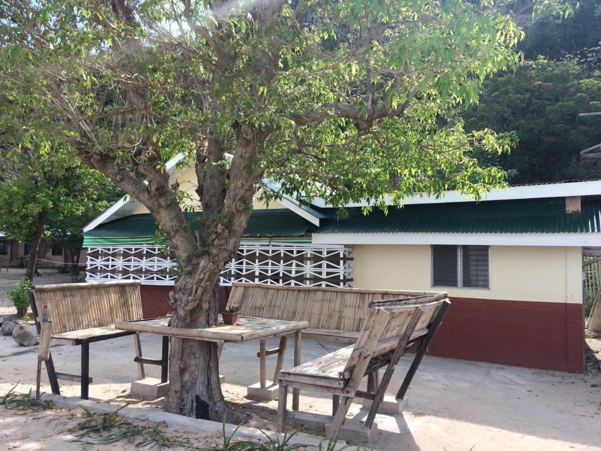 Se San Beach Resort-Isla De Gigantes Carles Екстериор снимка