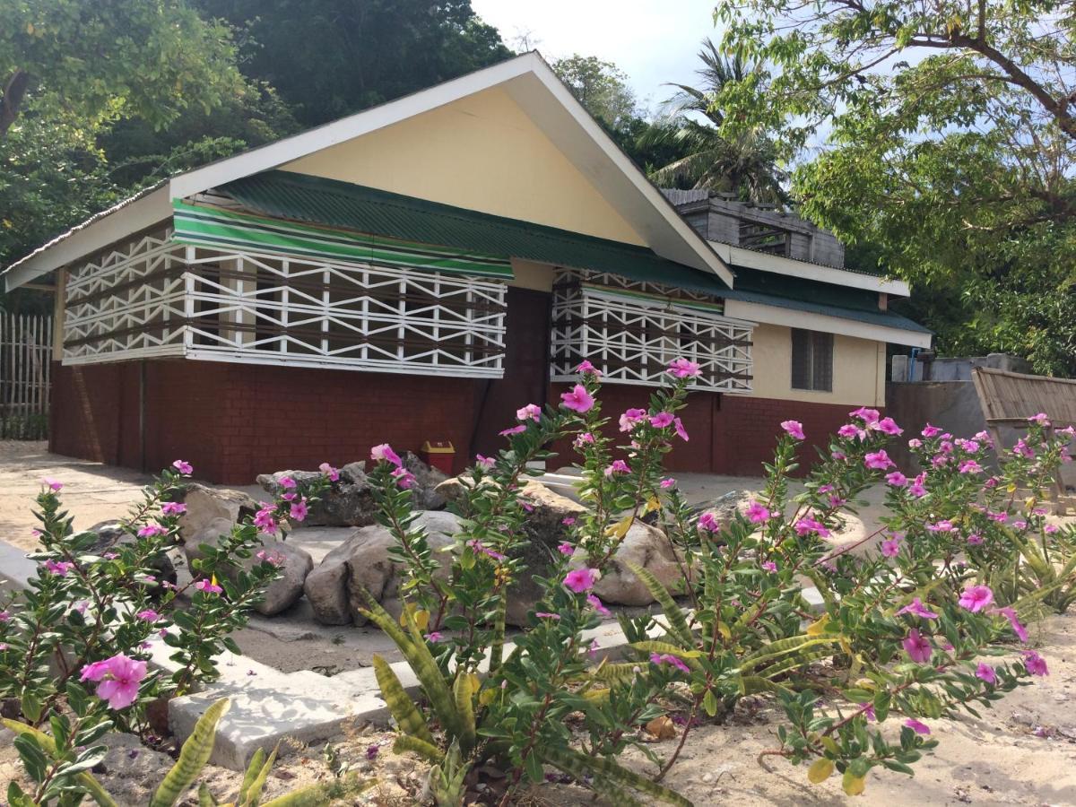 Se San Beach Resort-Isla De Gigantes Carles Екстериор снимка