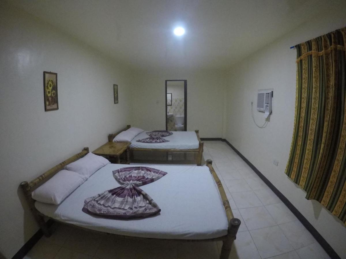 Se San Beach Resort-Isla De Gigantes Carles Екстериор снимка