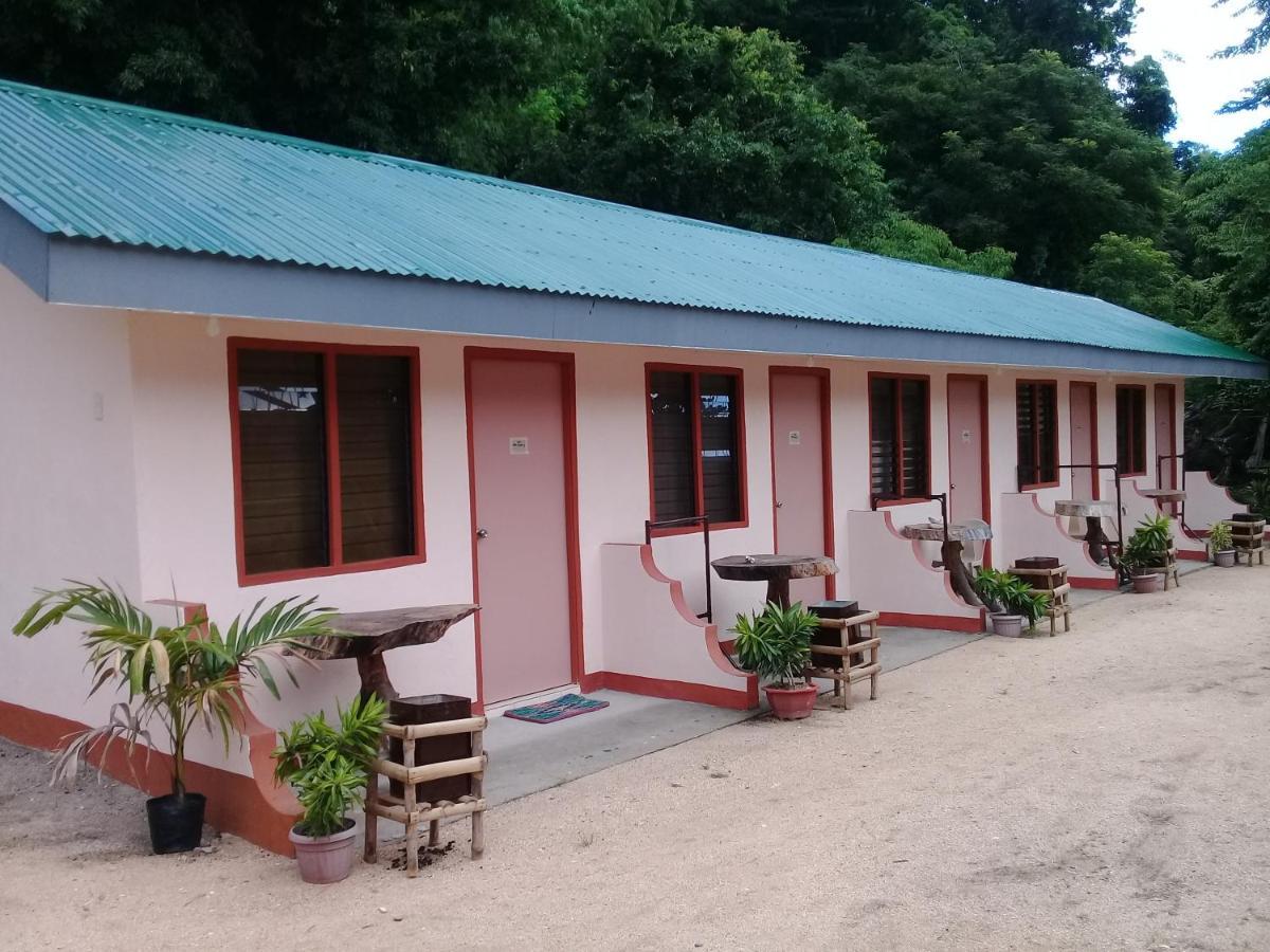 Se San Beach Resort-Isla De Gigantes Carles Екстериор снимка